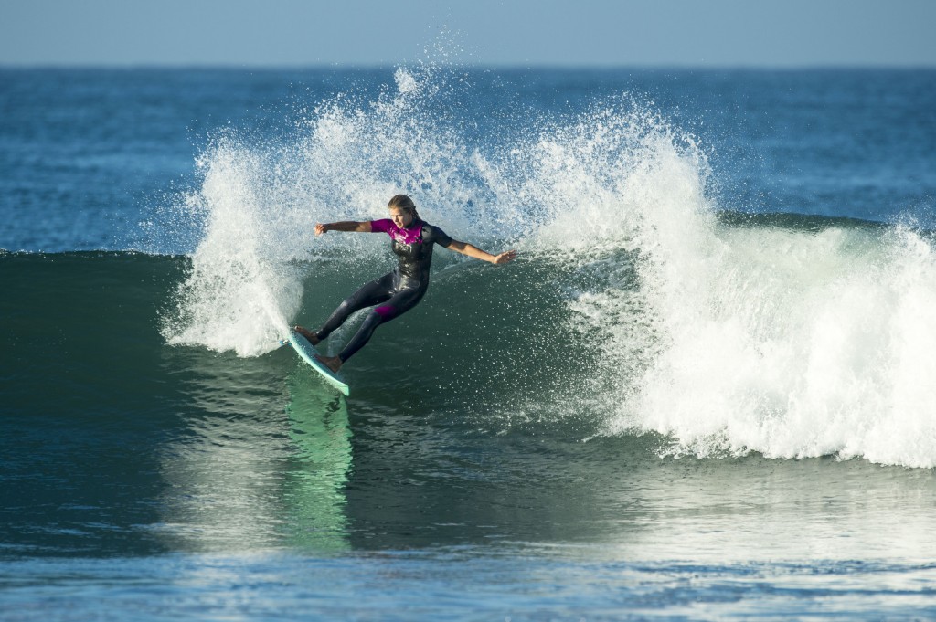 Rosy Hodge, Trestles